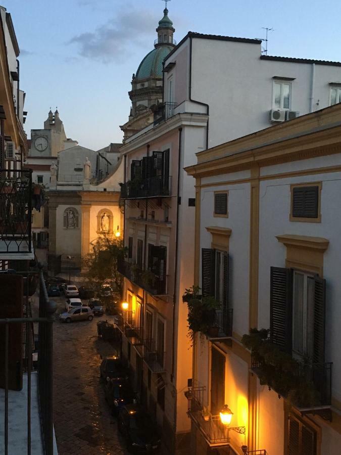 Casa Cecile Lägenhet Palermo Exteriör bild